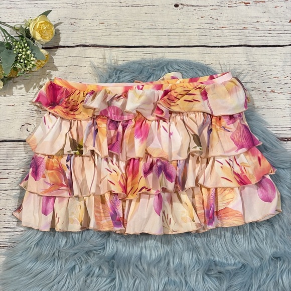 NWT Urban Outfitters Out From Under Cammy Ruffle Trim Micro Skort - Picture 2 of 11